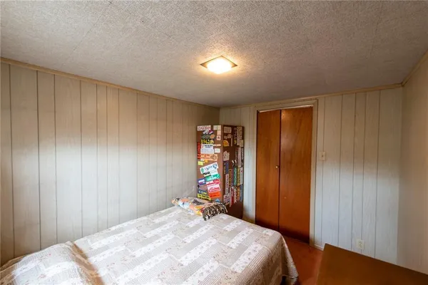 $86,900 | 419 Vandergrift Lane, East Vandergrift, PA 15629