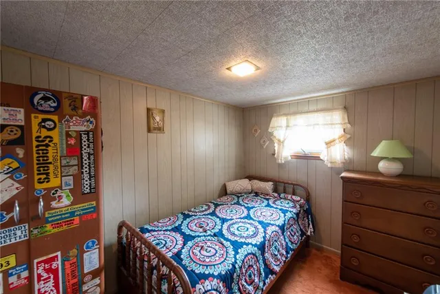 $96,900 | 419 Vandergrift Lane, East Vandergrift, PA 15629