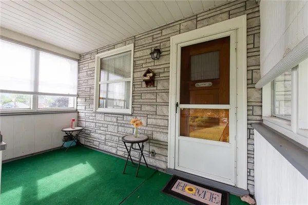 $86,900 | 419 Vandergrift Lane, East Vandergrift, PA 15629