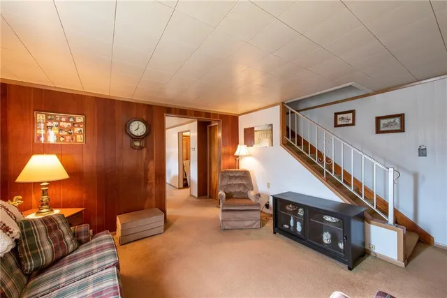 $96,900 | 419 Vandergrift Lane, East Vandergrift, PA 15629