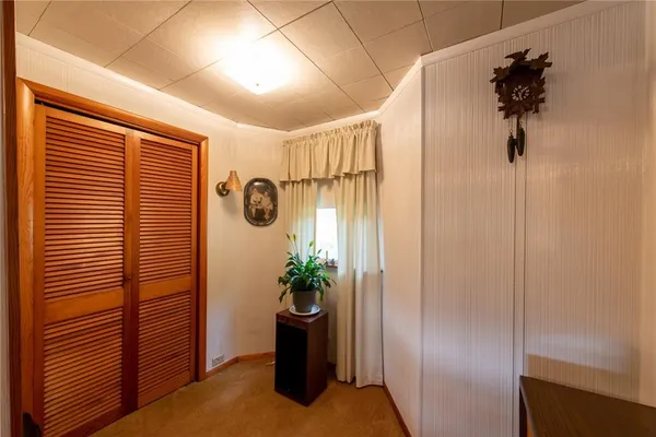 $86,900 | 419 Vandergrift Lane, East Vandergrift, PA 15629