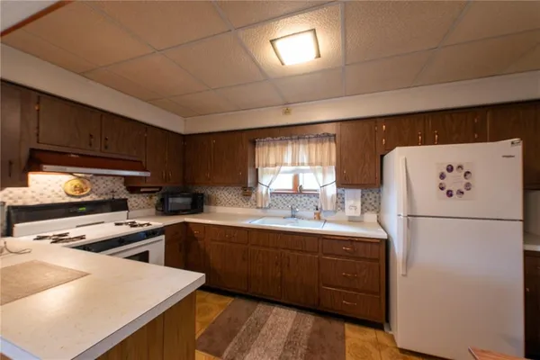 $86,900 | 419 Vandergrift Lane, East Vandergrift, PA 15629
