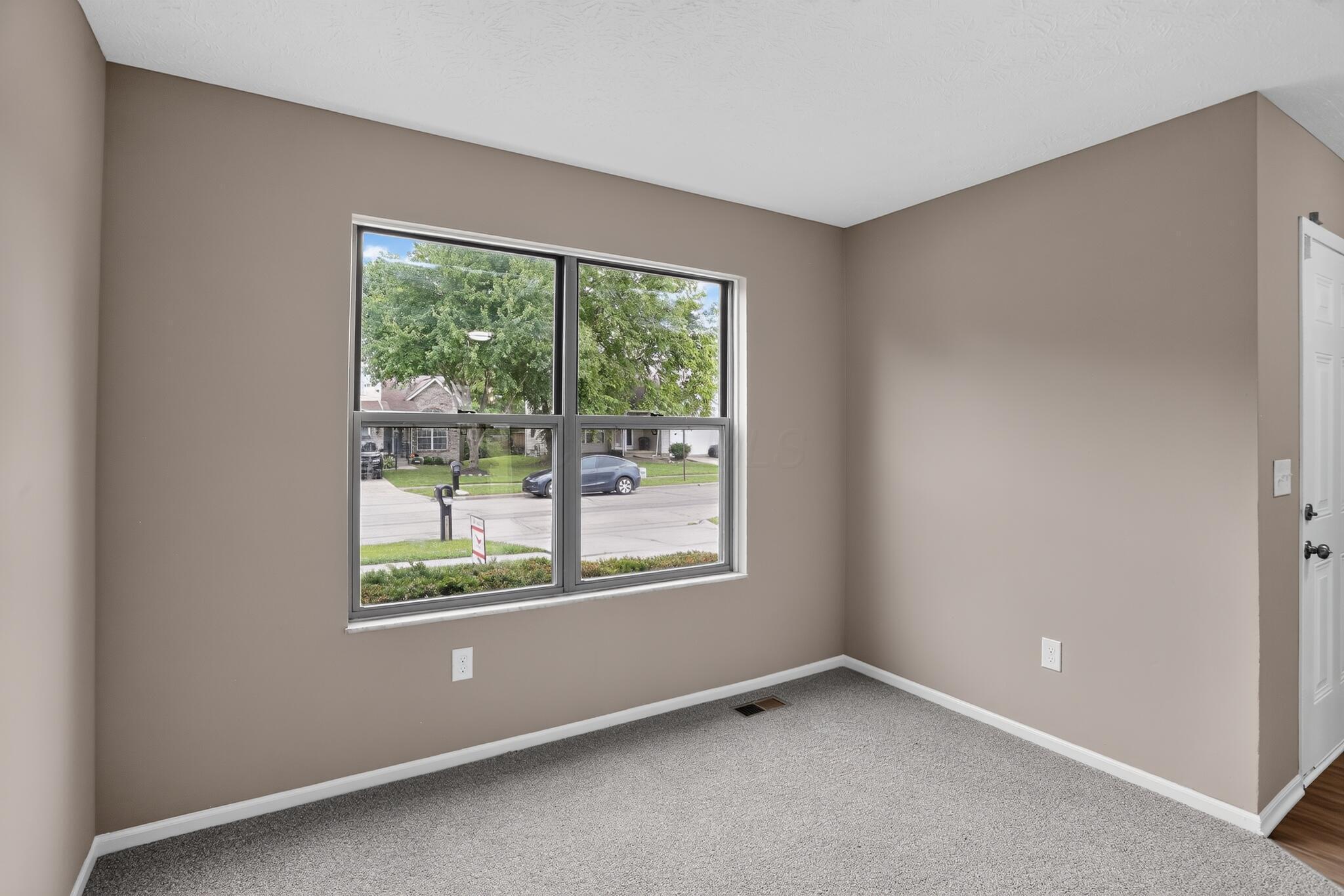 2893 Barrows Road Columbus, OH 43232 - Photo 18 of 23
