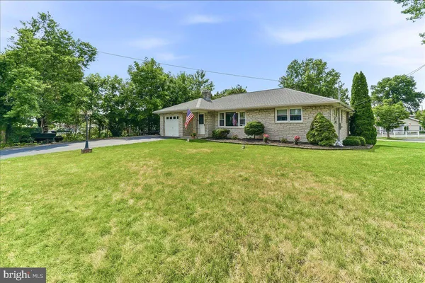 $369,000 | 67 1st Avenue, Pottstown, PA 19464