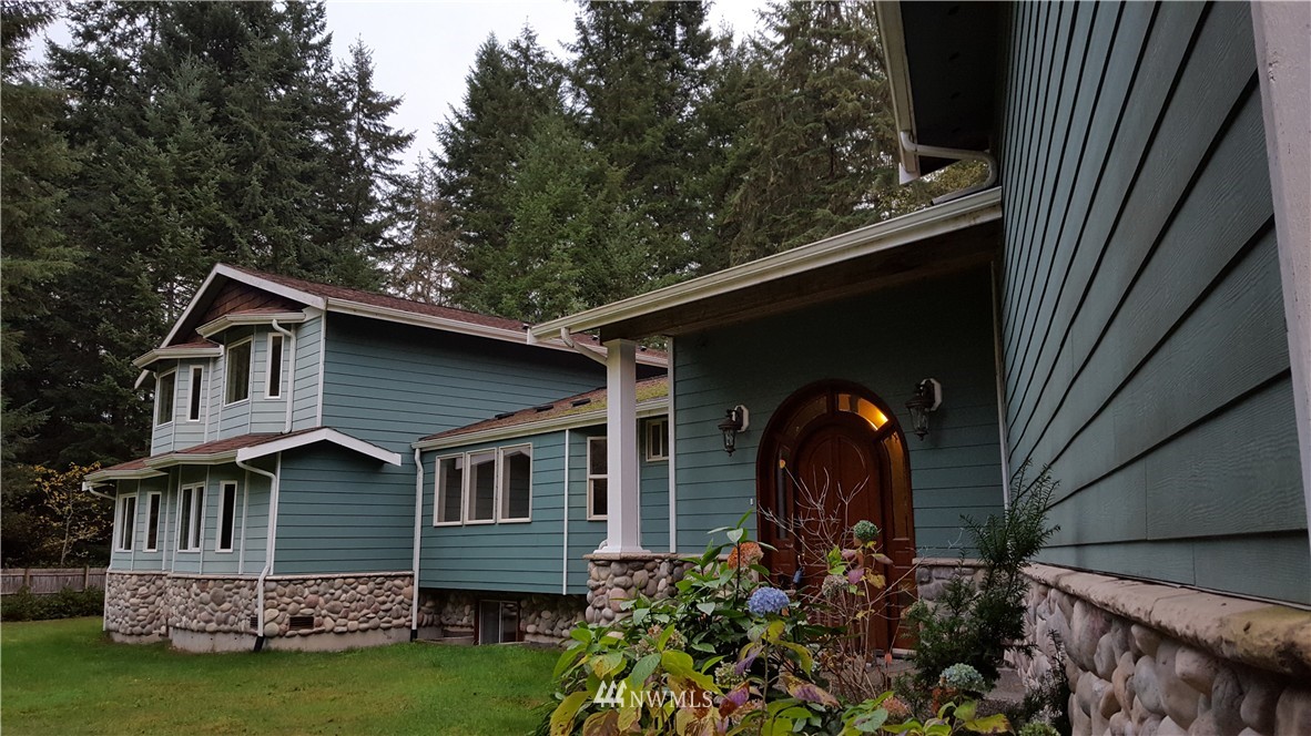 3169 Spring Creek Road Southeast Port Orchard, WA 98367 - Photo 2 of 17 Gallery Image 2