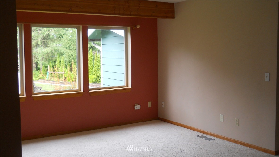 3169 Spring Creek Road Southeast Port Orchard, WA 98367 - Photo 13 of 17 Gallery Image 13