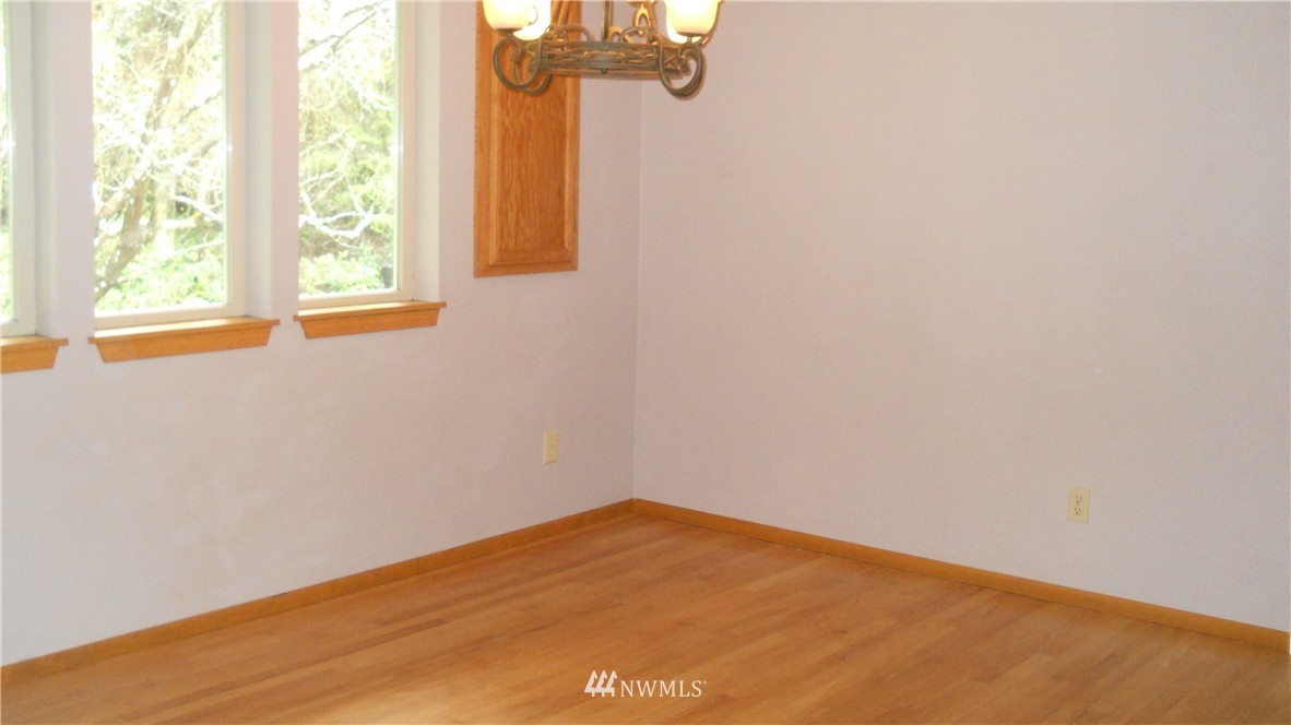 3169 Spring Creek Road Southeast Port Orchard, WA 98367 - Photo 7 of 17 Gallery Image 7