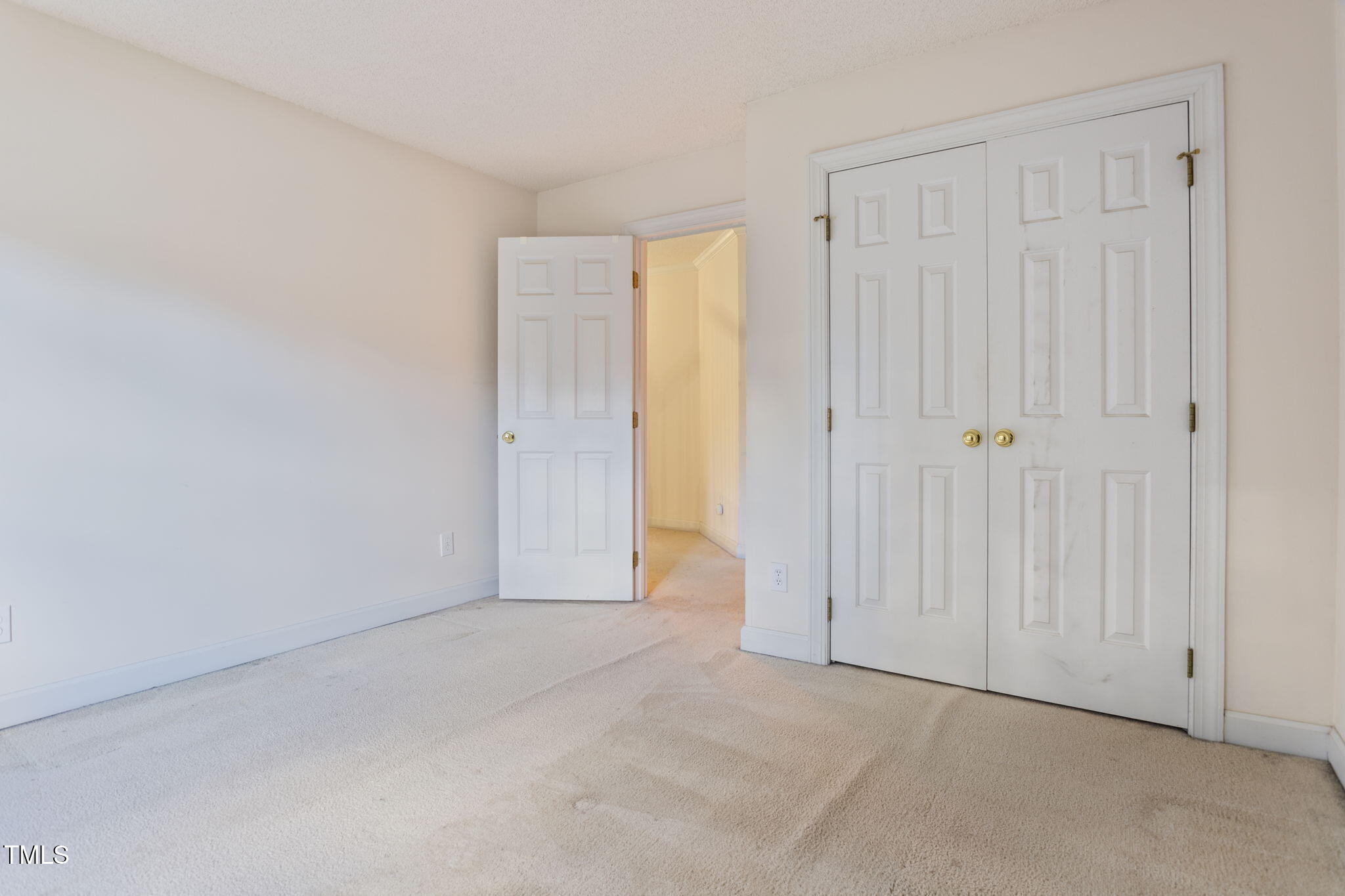 12404 Tappersfield Court Raleigh, NC 27613 - Photo 22 of 46 22-web-or-mls-12404-tappersfield-ct