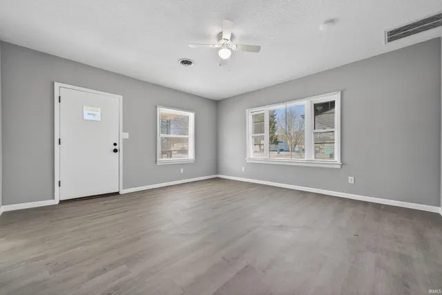 $199,900 | 3619 South Lincoln Boulevard, Marion, IN 46953