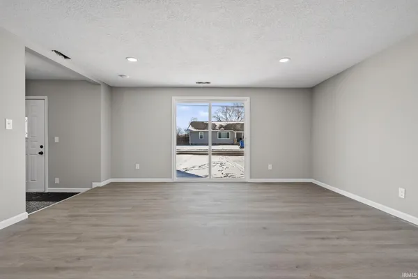 $187,500 | 3619 South Lincoln Boulevard, Marion, IN 46953