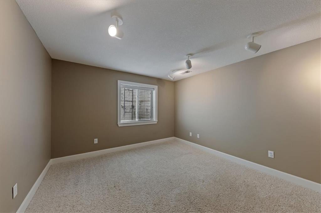 21301 Noble Street Spring Hill, KS 66083 - Photo 24 of 28