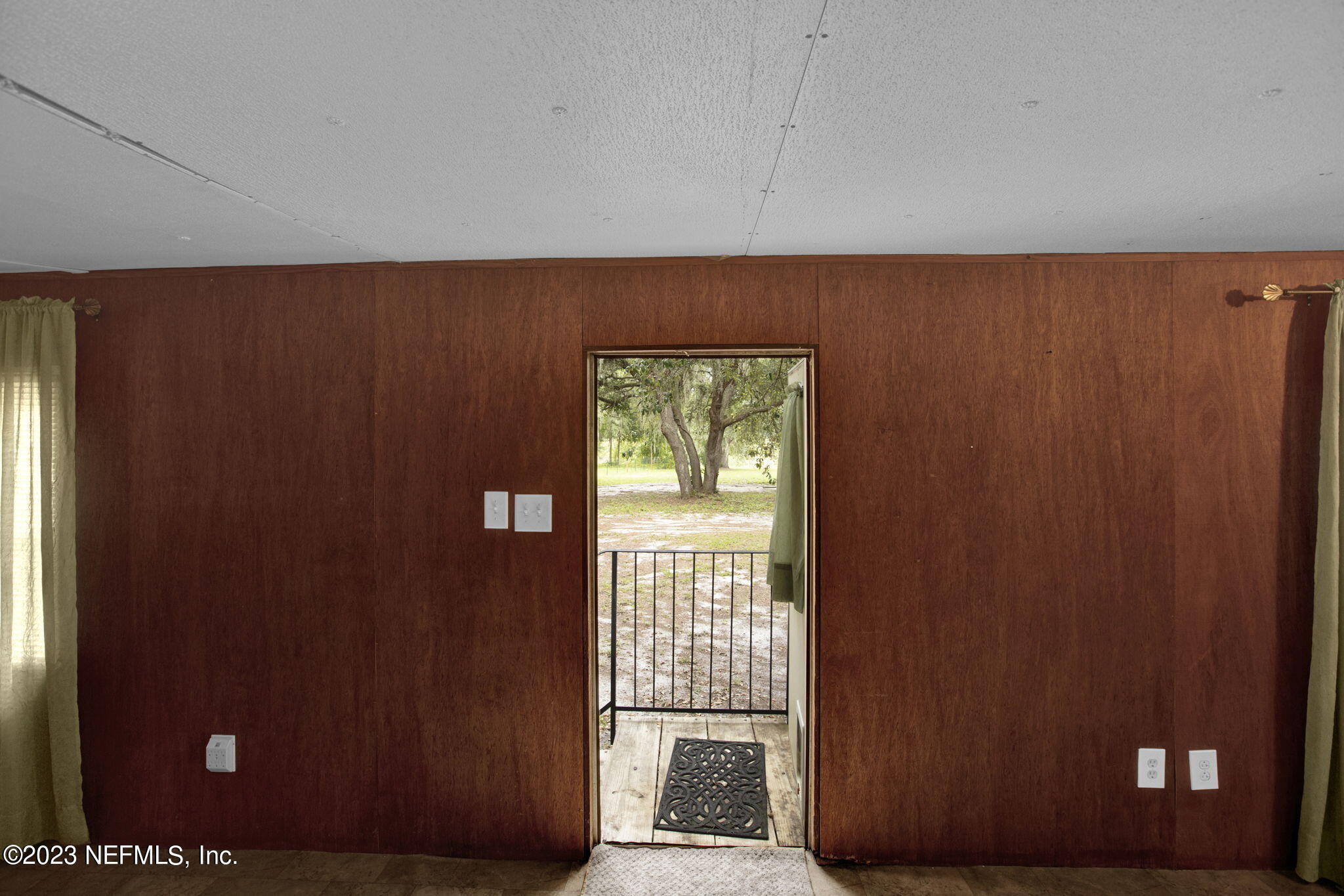 8103 Gustafson Road Keystone Heights, FL 32656 - Photo 6 of 47 2-web-or-mls-1M7A9515