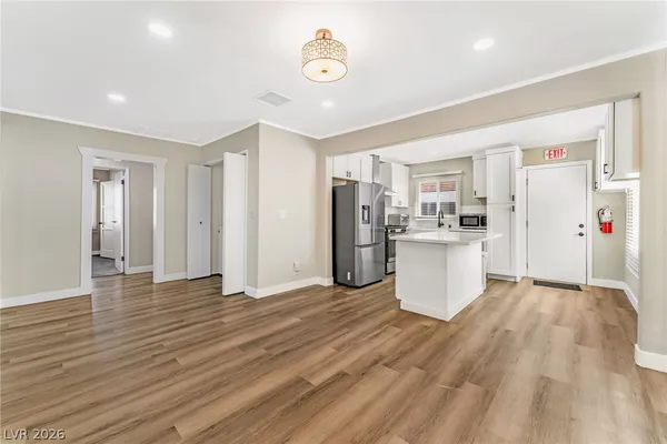 $2,100 | 4218 Fulton Place, Las Vegas, NV 89107