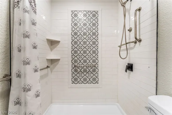$2,100 | 4218 Fulton Place, Las Vegas, NV 89107