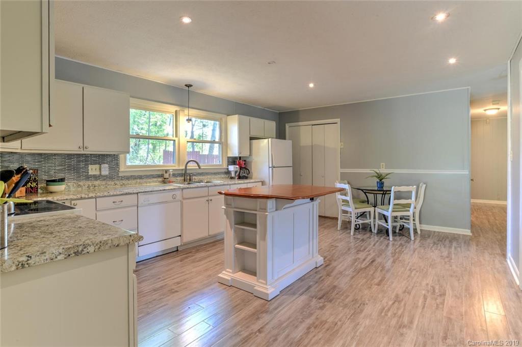 110 Homestead Road Candler, NC 28715 - Photo 5 of 31 Gallery Image 5