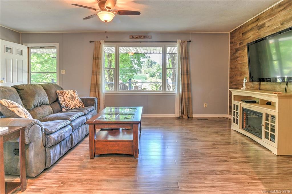 110 Homestead Road Candler, NC 28715 - Photo 10 of 31 Gallery Image 10