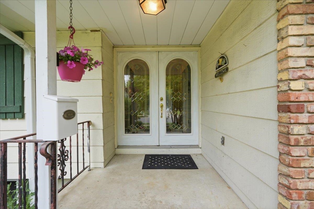 5302 Comanche Way Madison, WI 53704 - Photo 11 of 68