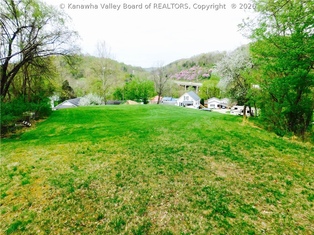 232 Easter Road Nitro, WV 25143 - Photo 14 of 39 Gallery Image 14