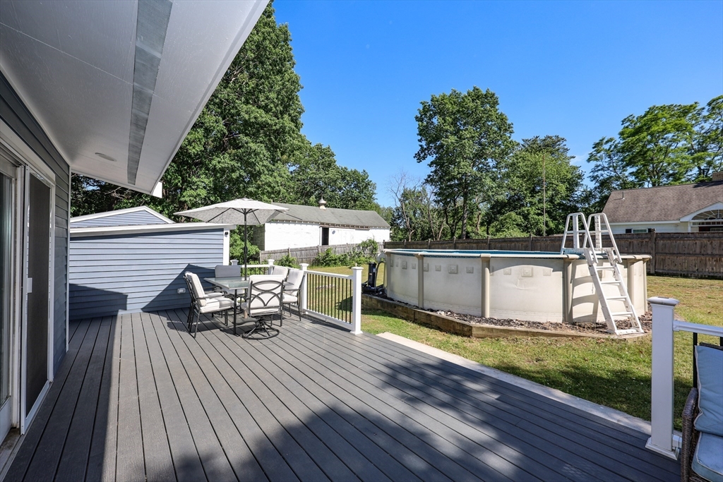 86 Meadowbrook Road Chelmsford, MA 01863 - Photo 24 of 41