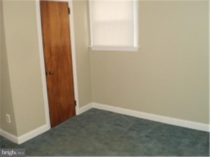 112 Orchard Place Reading, PA 19607 - Photo 5 of 8 Gallery Image 5