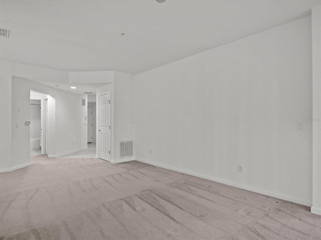 8338 Quimby Circle Davenport, FL 33896 - Photo 8 of 42