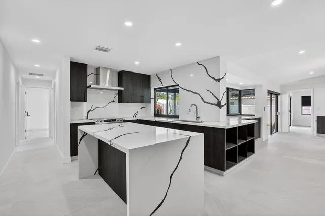 $1,170,000 | 20833 Sonrisa Way, Boca Raton, FL 33433