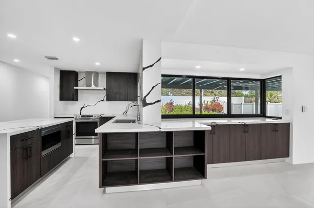 $1,170,000 | 20833 Sonrisa Way, Boca Raton, FL 33433