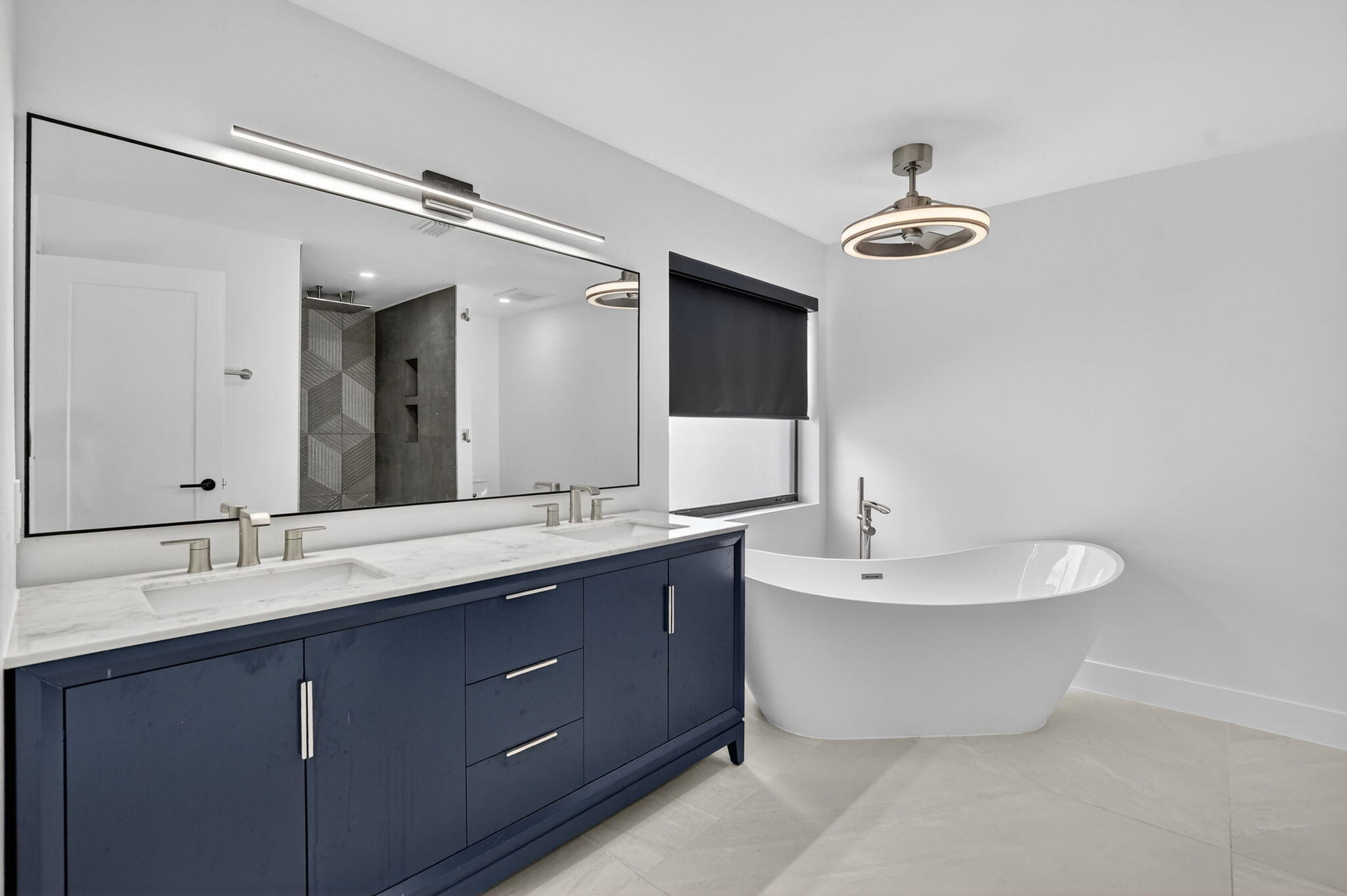 20833 Sonrisa Way Boca Raton, FL 33433 - Photo 23 of 50 Master Bathroom