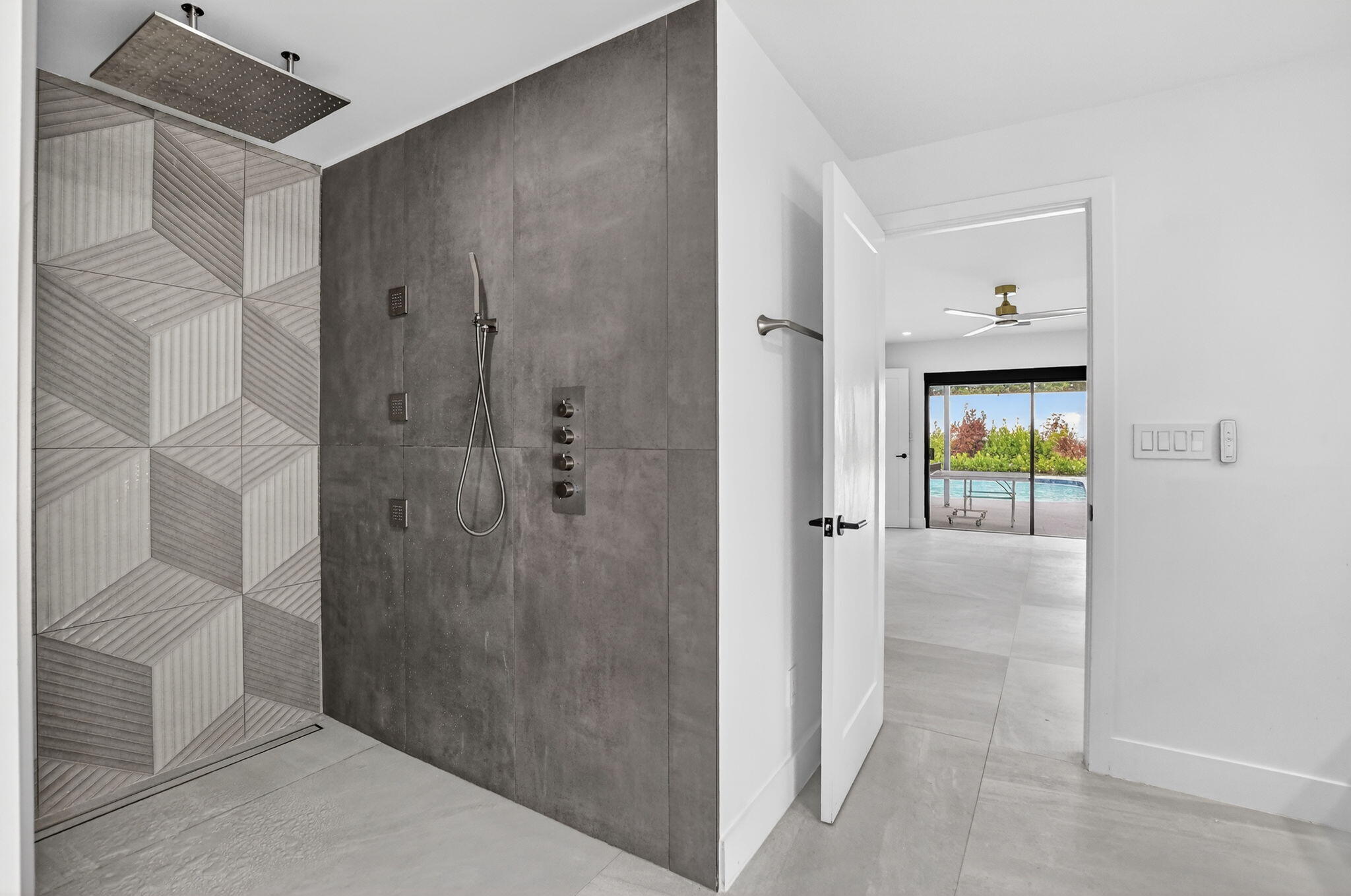 20833 Sonrisa Way Boca Raton, FL 33433 - Photo 27 of 50 Master Shower