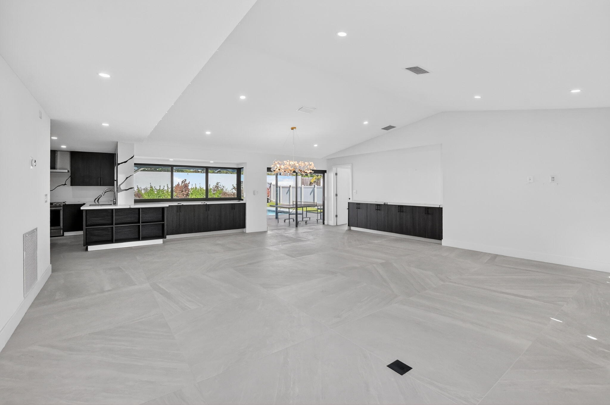 20833 Sonrisa Way Boca Raton, FL 33433 - Photo 3 of 50 Living Area