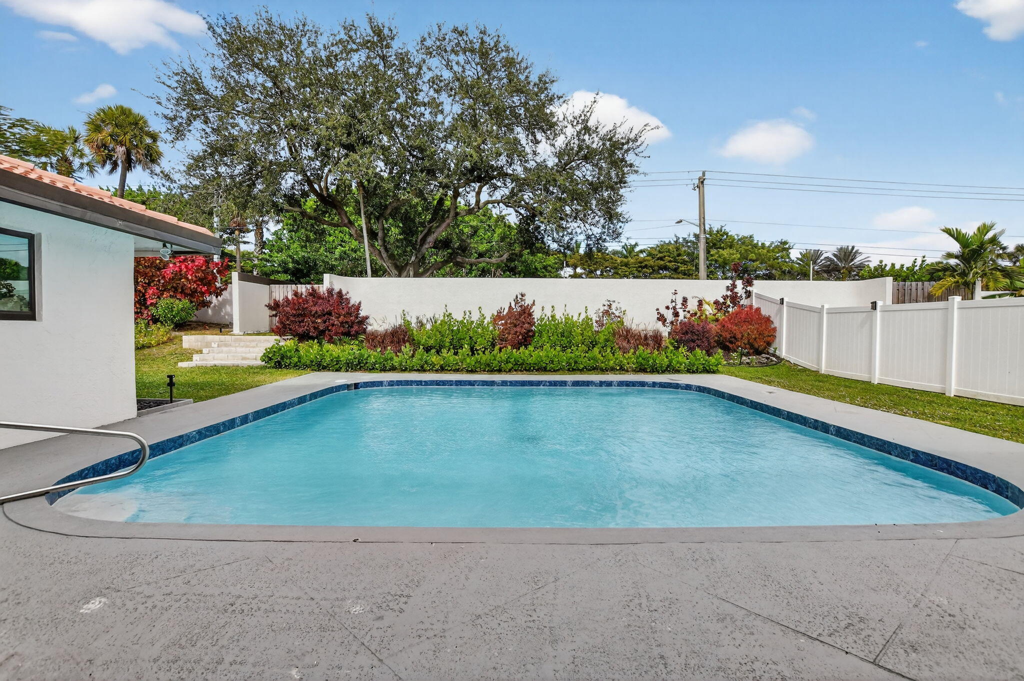 20833 Sonrisa Way Boca Raton, FL 33433 - Photo 43 of 50 Pool