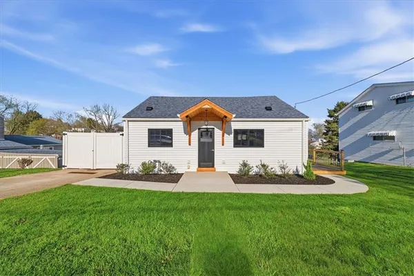 $238,000 | 1216 Eckert Road, Monaca, PA 15061