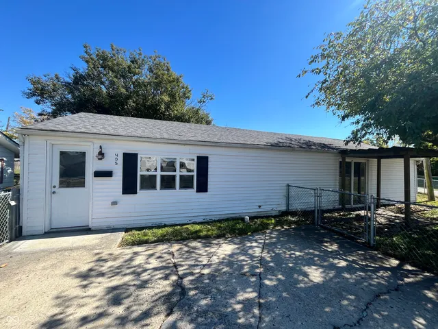 $159,000 | 405 West 3rd Street, Sheridan, IN 46069