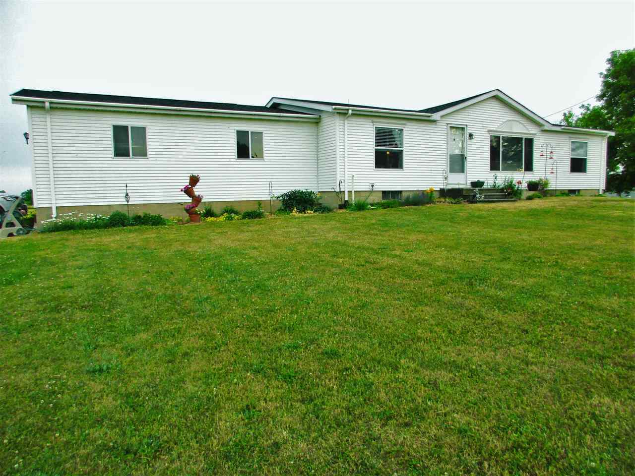 10330 Pittsburg Road Durand, MI 48429 - Photo 39 of 58 31305444-38.JPG