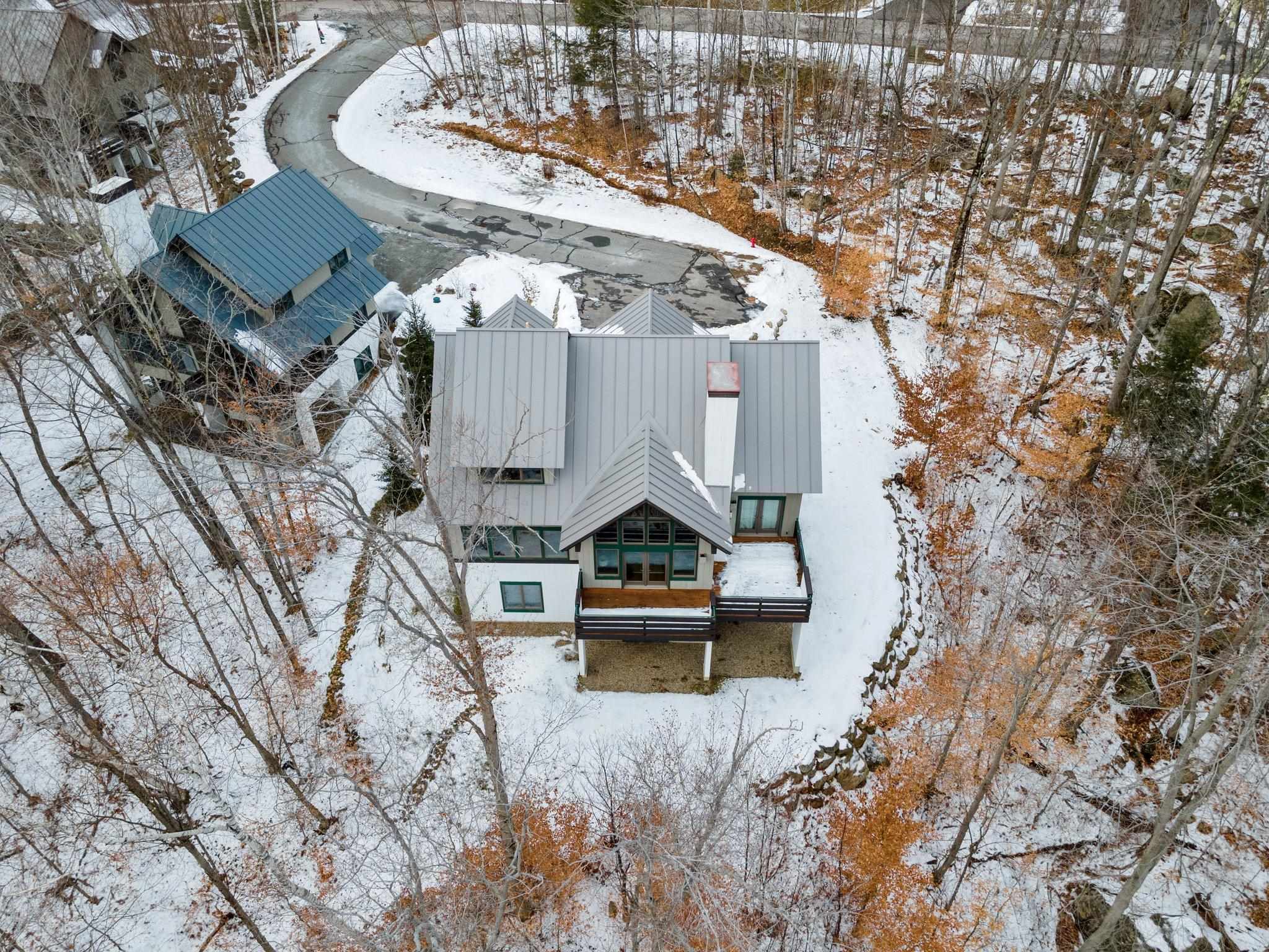 10 Blackberry Road Lincoln, NH 03251 - Photo 2 of 37