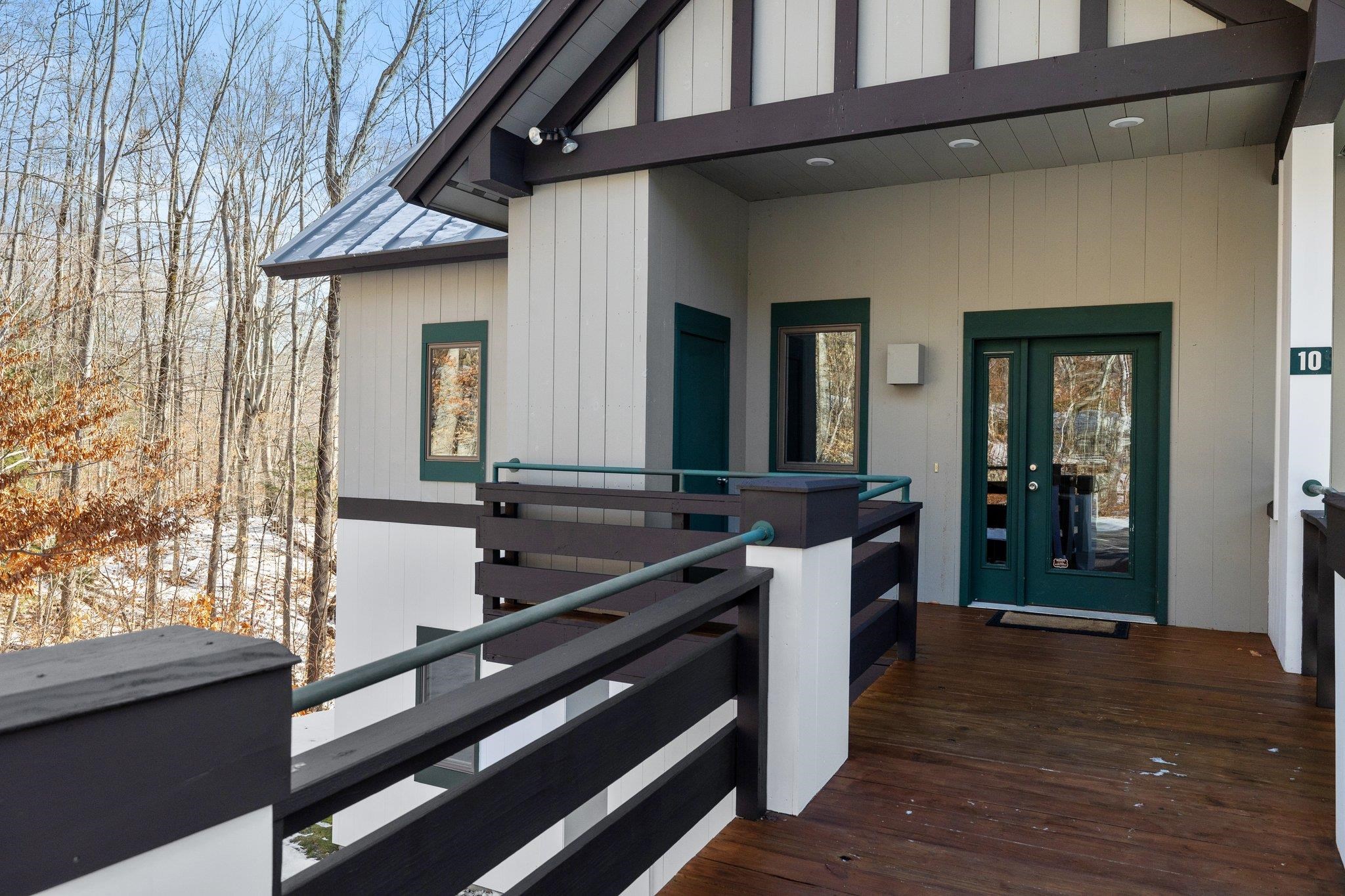 10 Blackberry Road Lincoln, NH 03251 - Photo 7 of 37