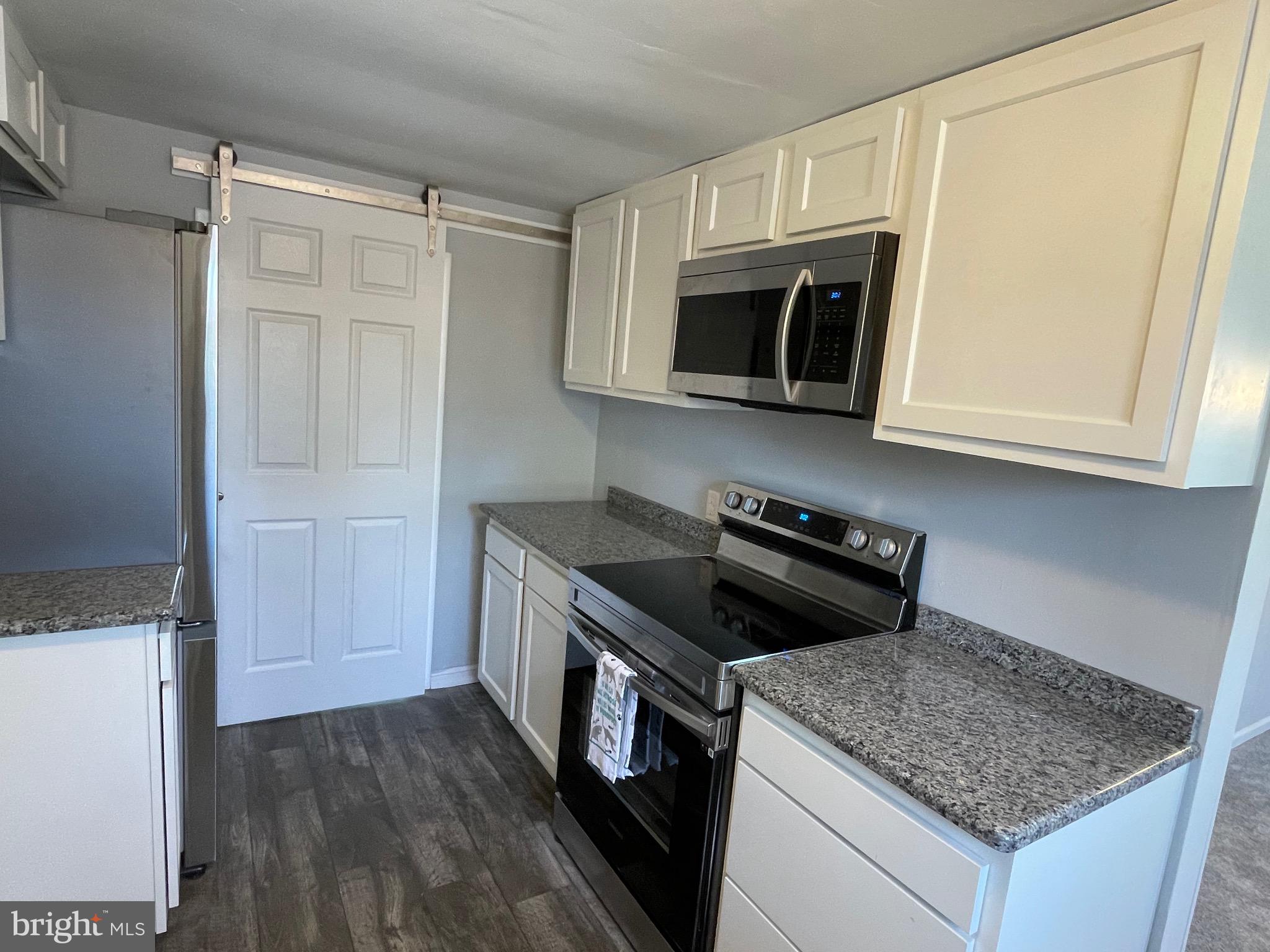 115 Georgia Road Pennsville, NJ 08070 - Photo 22 of 33 kitchen