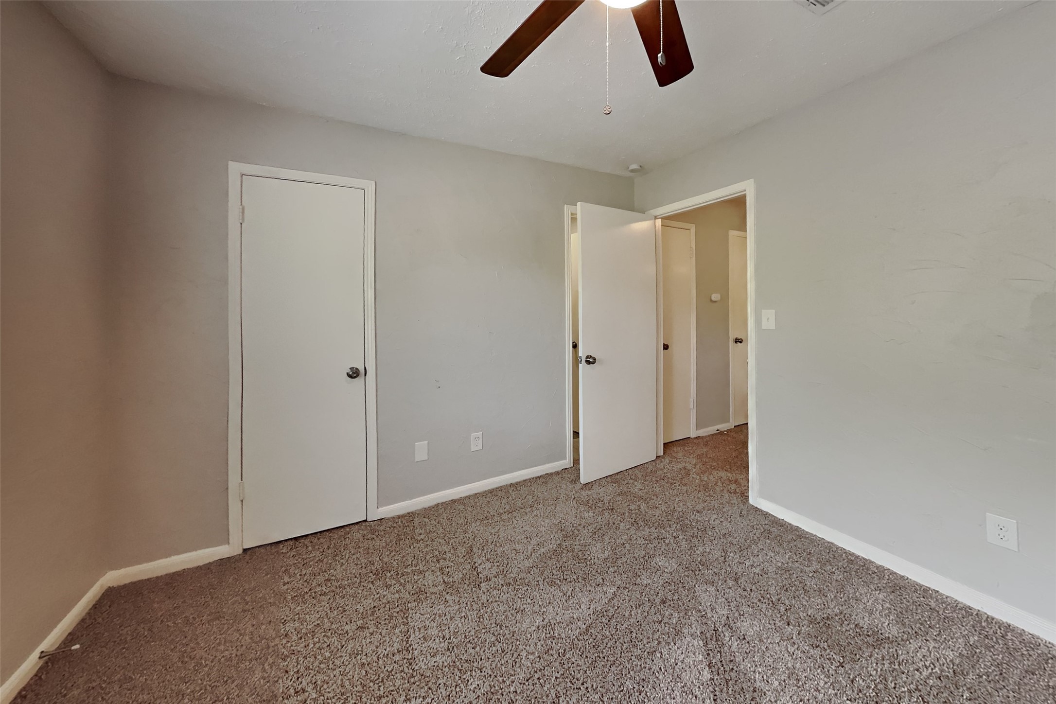 14922 Spring Lake Drive Houston, TX 77070 - Photo 14 of 20