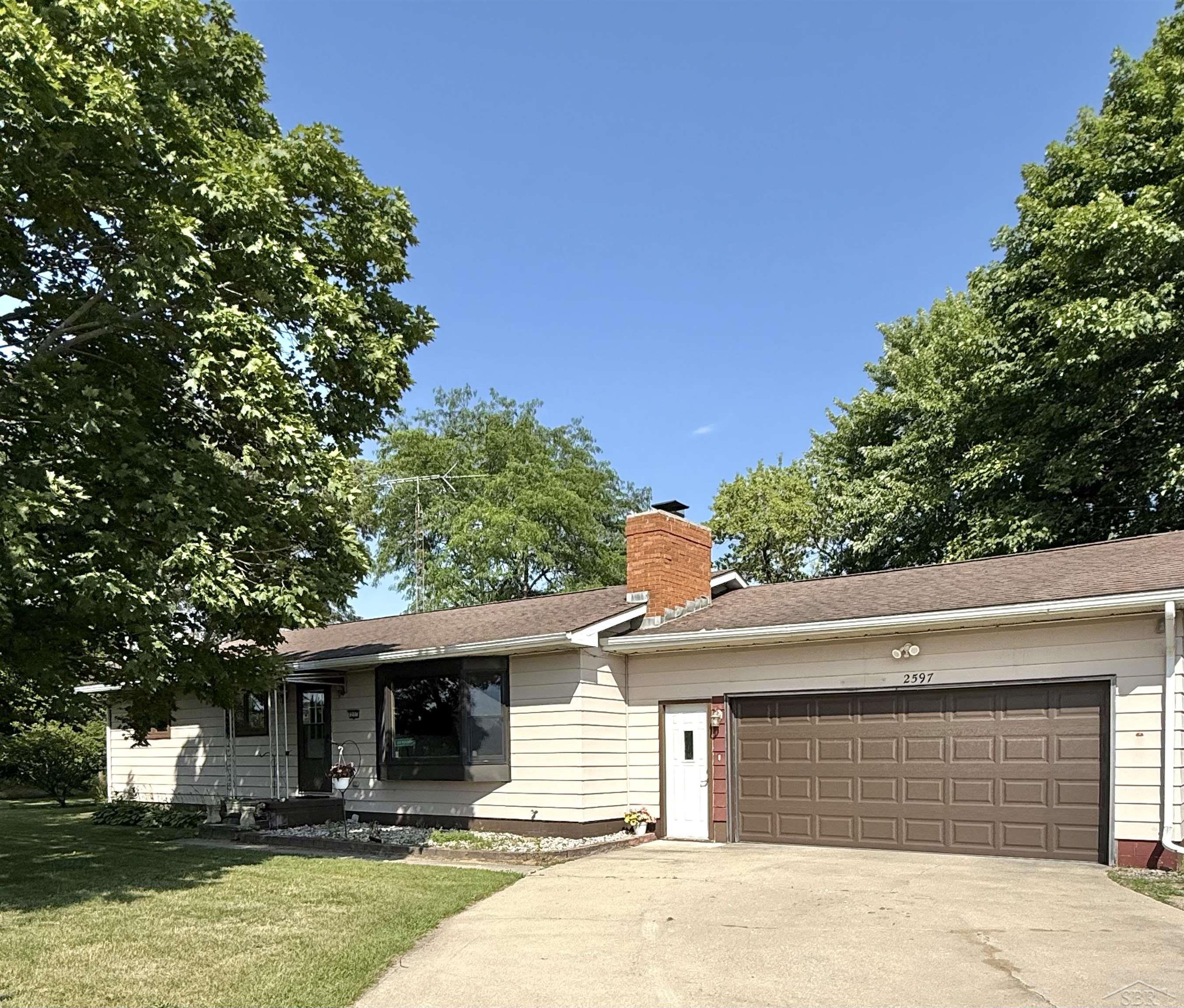 2597 Unionville Road Sebewaing, MI 48759 - Photo 1 of 21 50181531-4aeeb797-0a9e-4c53-8418-cb8d6af1101e.JPG