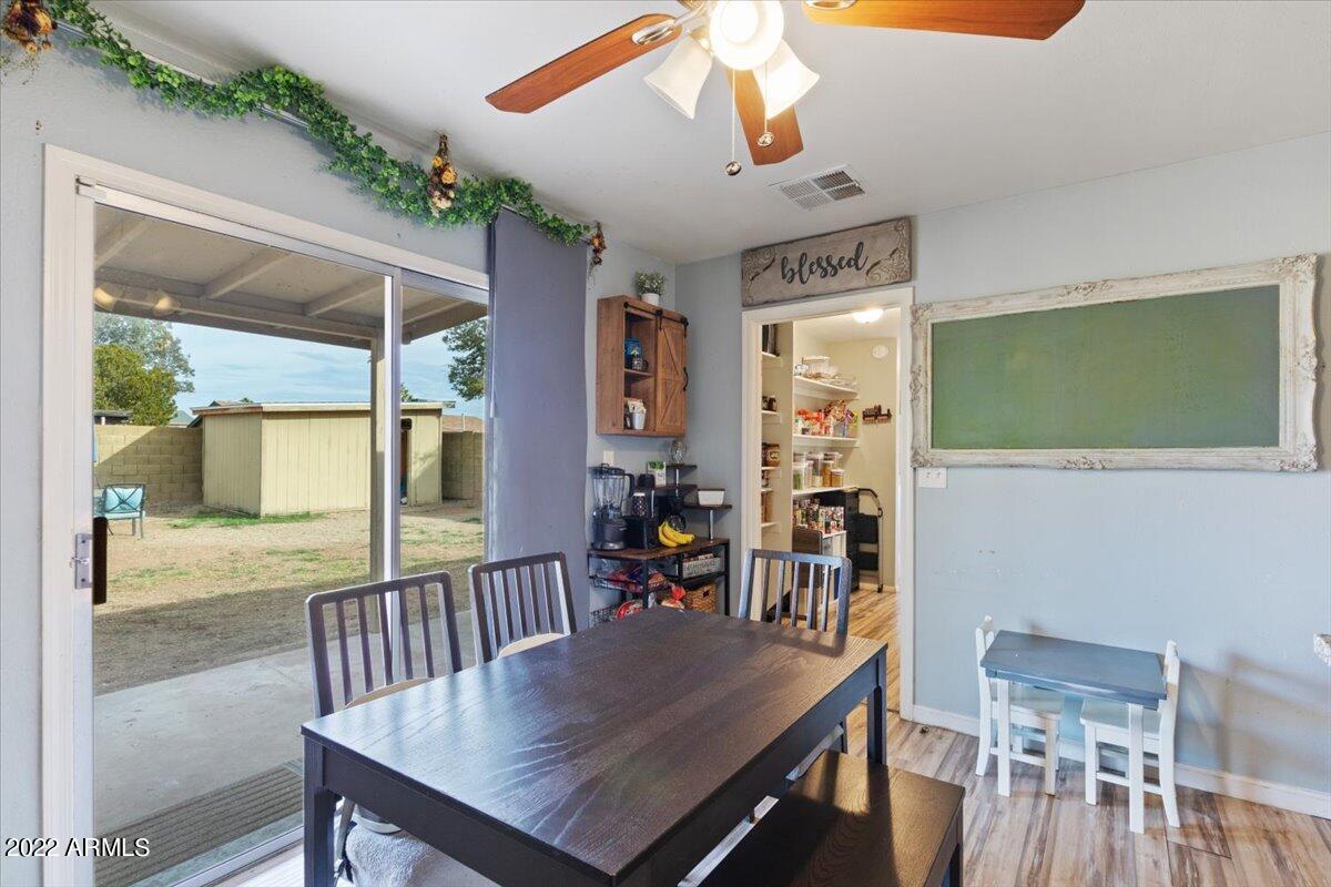 3820 West Wethersfield Road Phoenix, AZ 85029 - Photo 8 of 21 08-Dining Room
