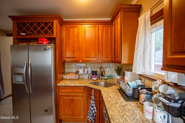 $275,000 | 3 Luther Street, Troy, NY 12180