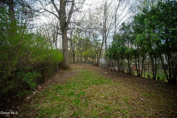 $275,000 | 3 Luther Street, Troy, NY 12180