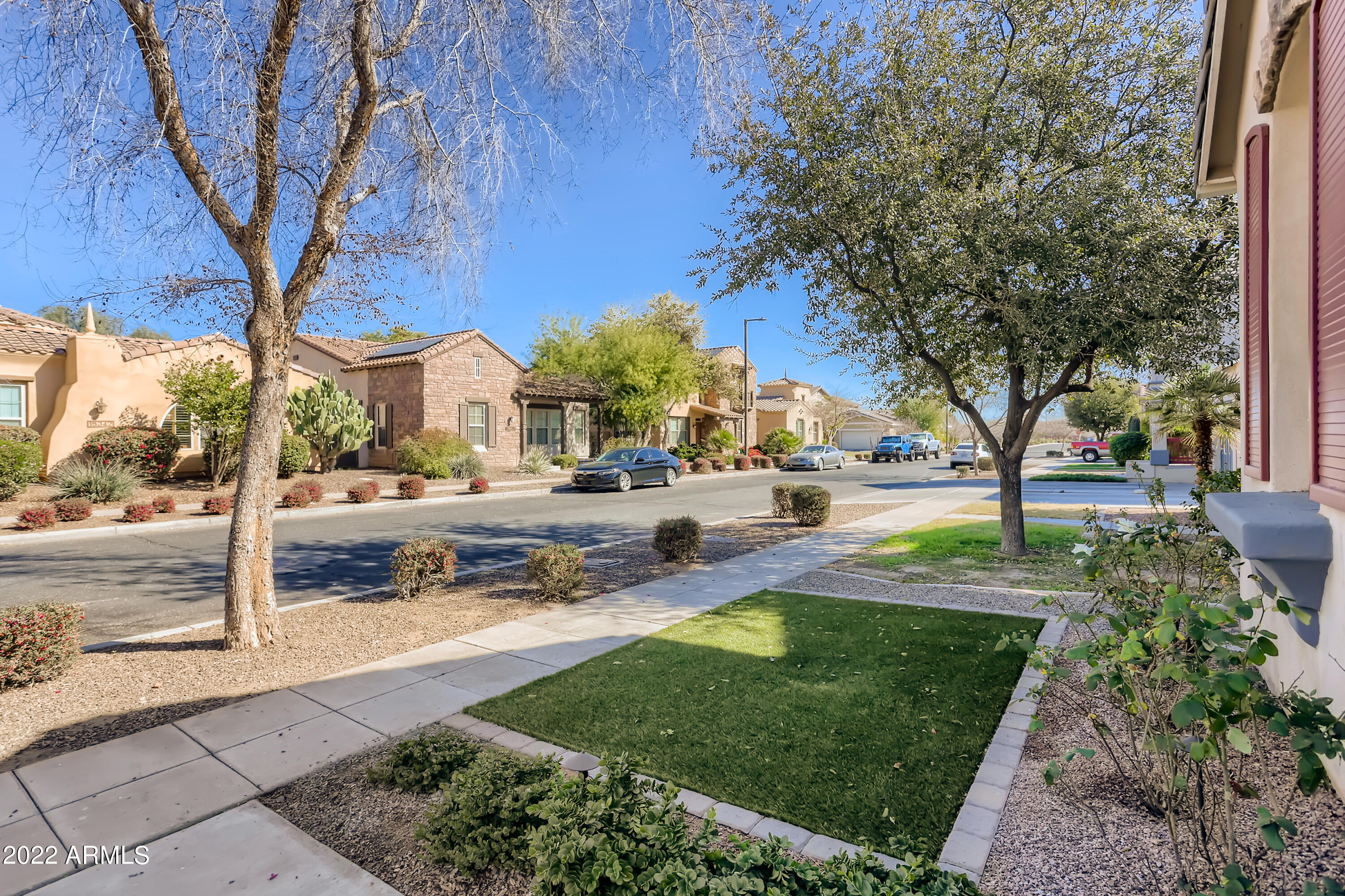 15345 West Charter Oak Road Surprise, AZ 85379 - Photo 32 of 33 31-664192724-37 Views