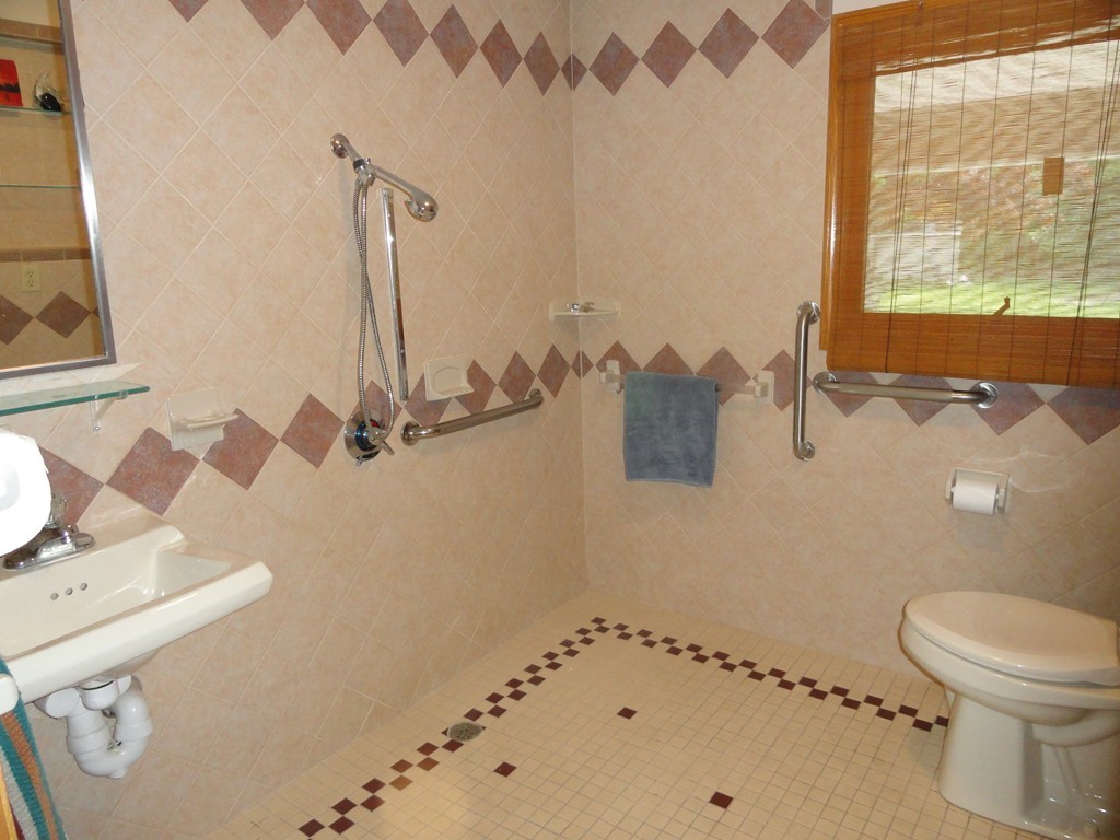 108 Knower Road Westminster, MA 01473 - Photo 21 of 25 a bathroom with a sink and a toilet