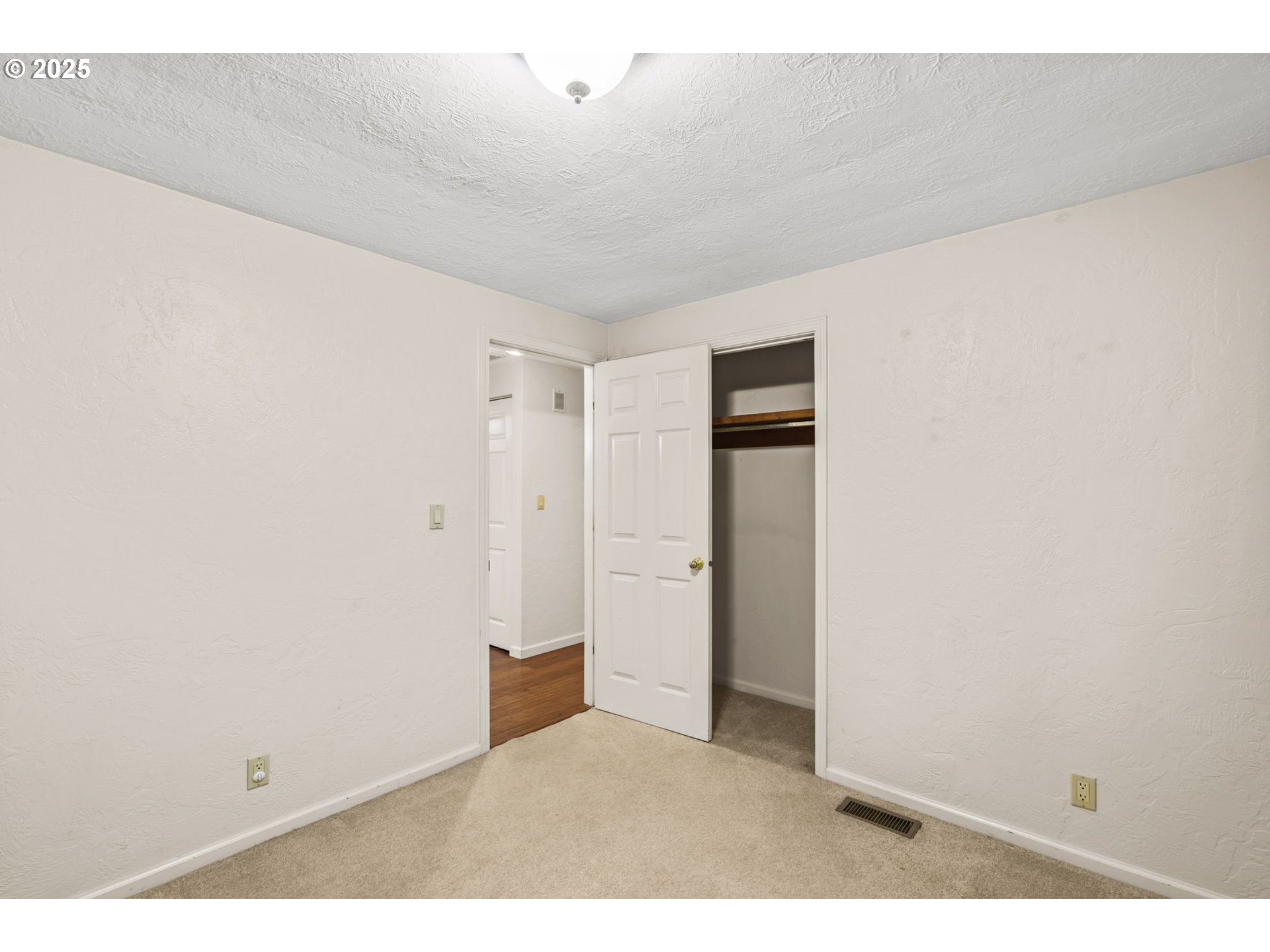 40153 Booth Kelly Road Springfield, OR 97478 - Photo 39 of 44 a view of an empty room