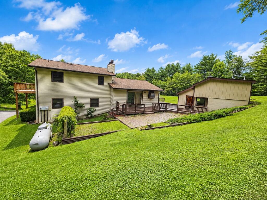 1324 Ripshin Road Troutdale, VA 24378 - Photo 4 of 33 Gallery Image 4