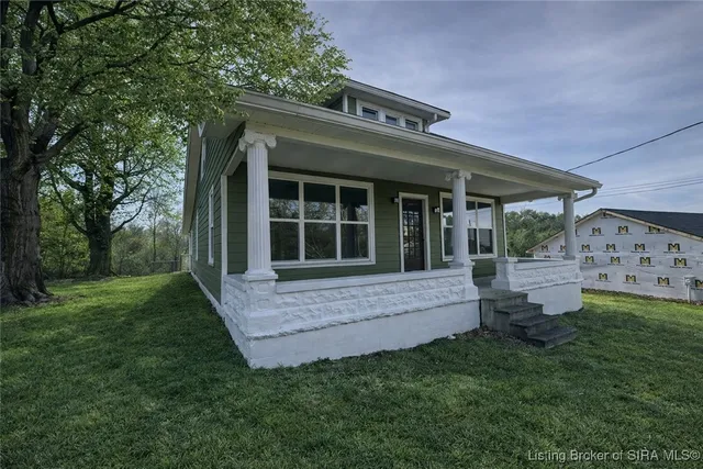 $259,900 | 3593 Old Vincennes Road, Floyds Knobs, IN 47119