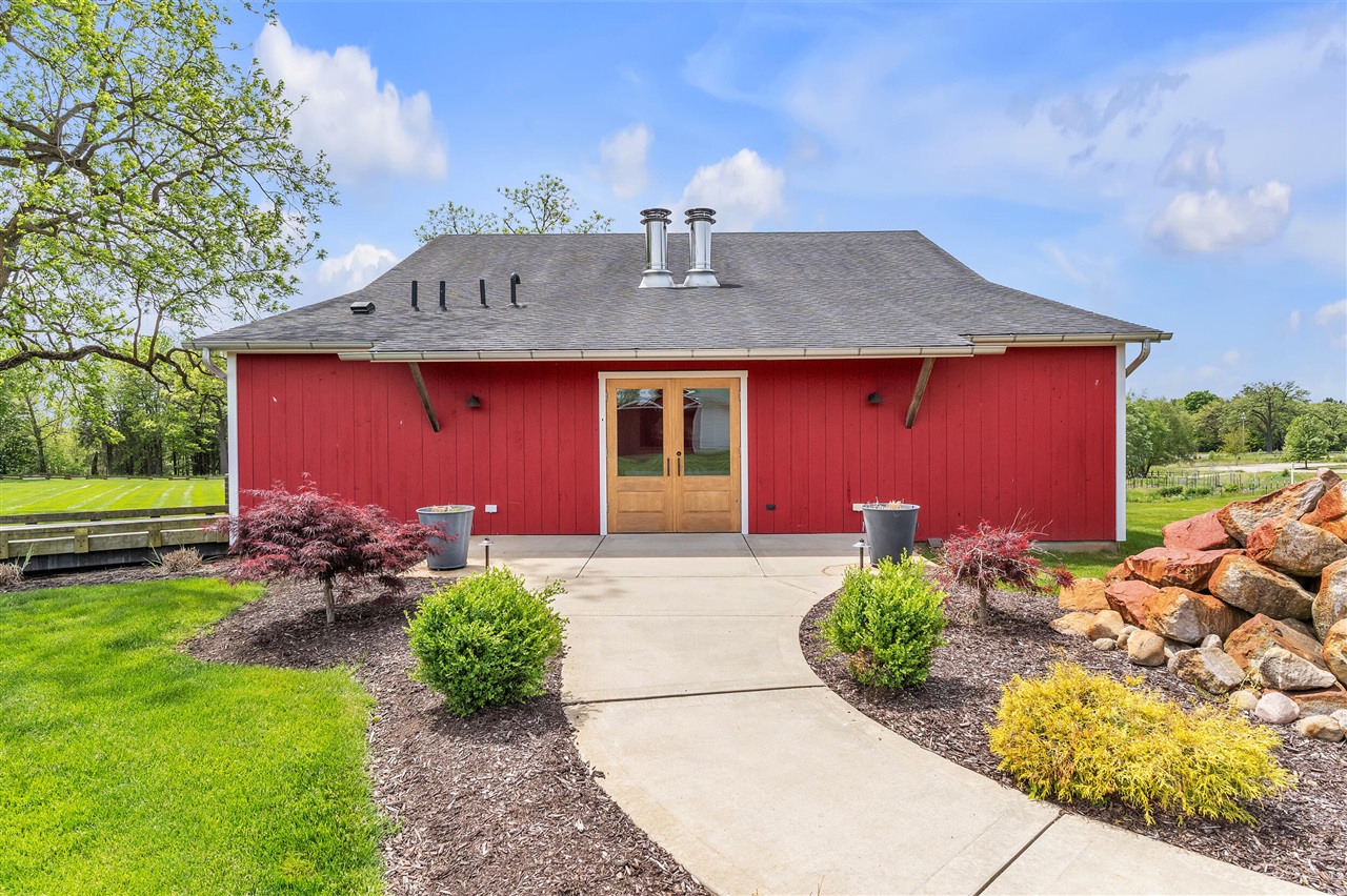 8540 Island Lake Road Dexter, MI 48130 - Photo 41 of 87