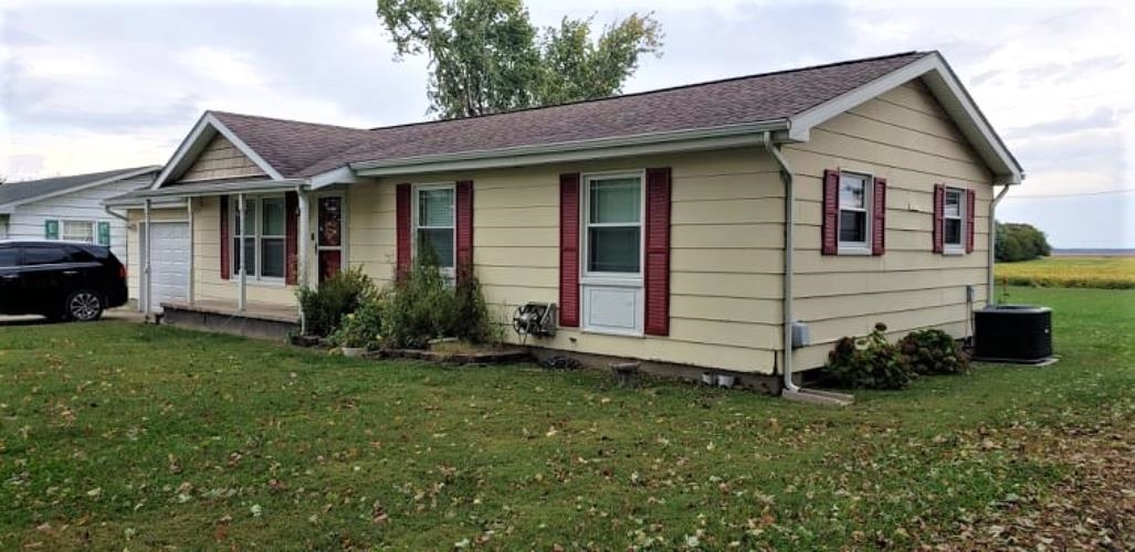 607 West Main Street Ewing, IL 62836 - Photo 11 of 28 Gallery Image 11