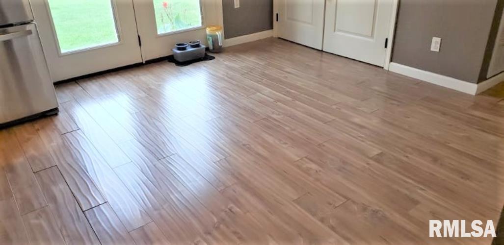 607 West Main Street Ewing, IL 62836 - Photo 12 of 28 Gallery Image 12
